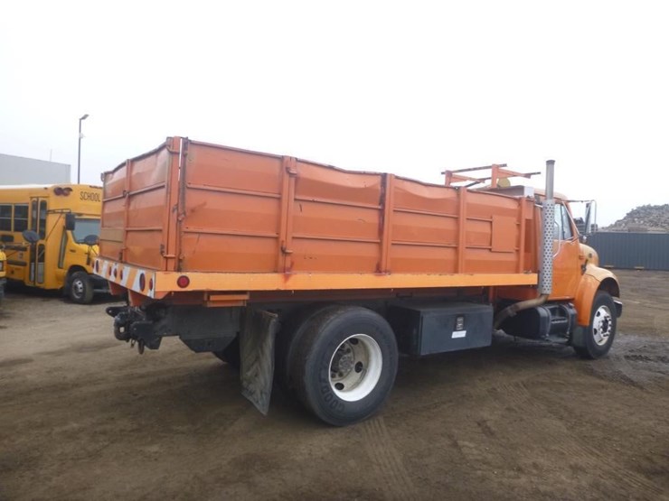 international-4900-image-3