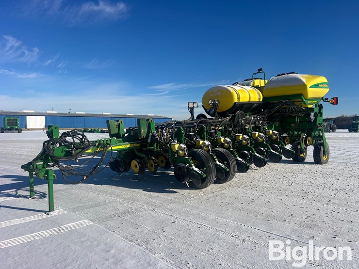 john-deere-1770nt-ccs-image-1