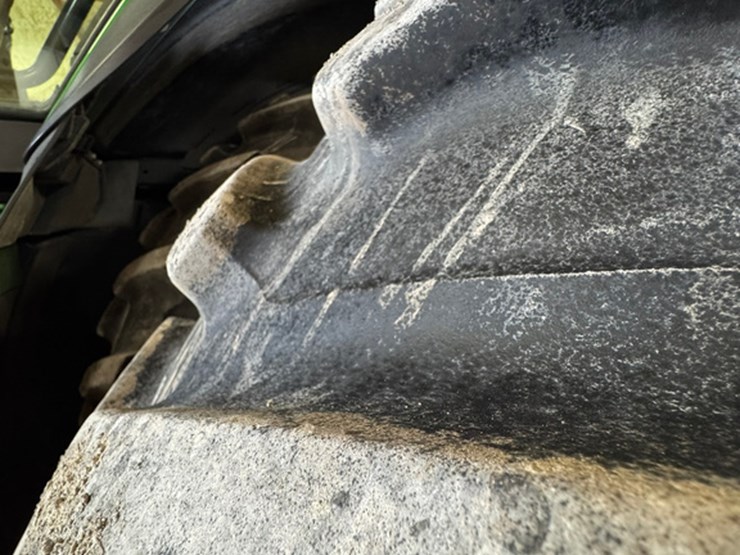 john-deere-8r-410-image-22