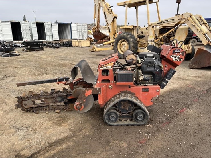 ditch-witch-rt20-image-5