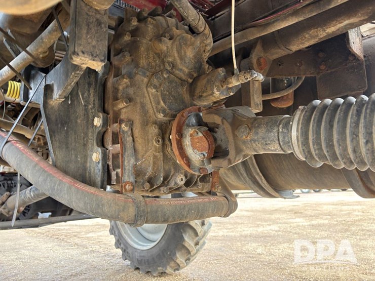 2018-case-ih-810-image-64