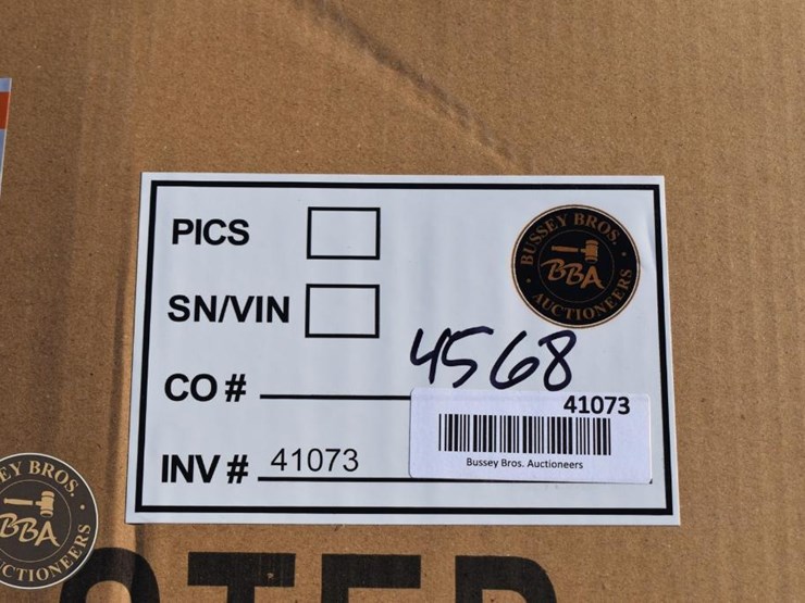 landhonor-3-step-step-stool-image-3