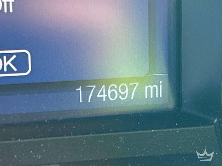 2014-ford-explorer-suv-image-6