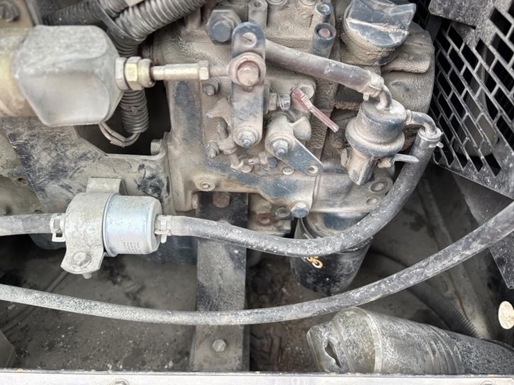 lincoln-electric-vantage-300-image-9