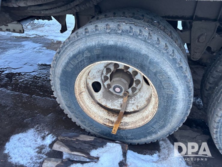 2012-merritt-grain-trailer-image-26