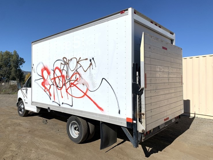 chevrolet-3500-image-4