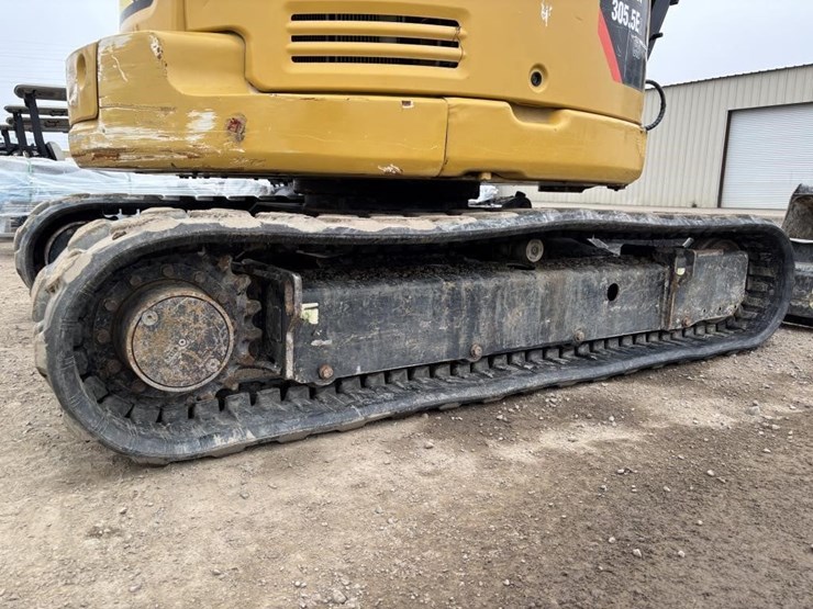 caterpillar-305.5e2-cr-image-23