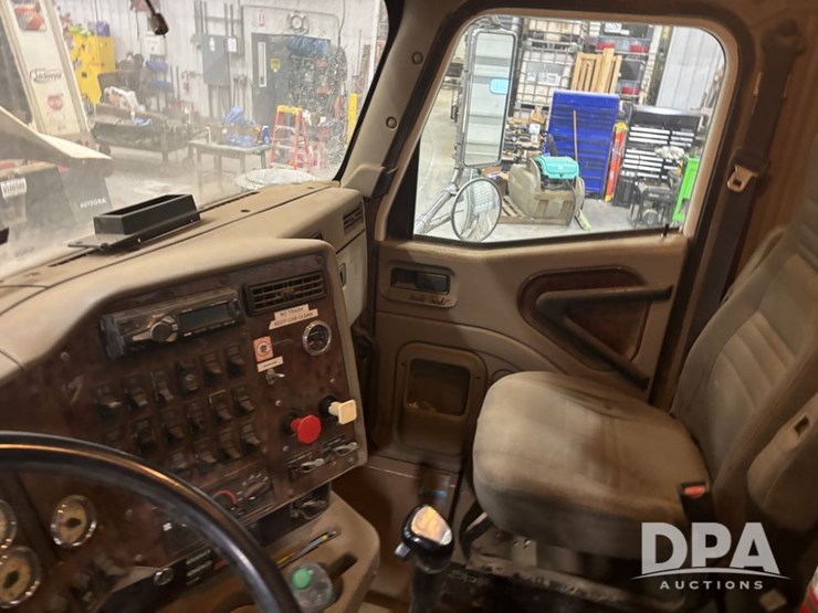 international-9900i-image-62