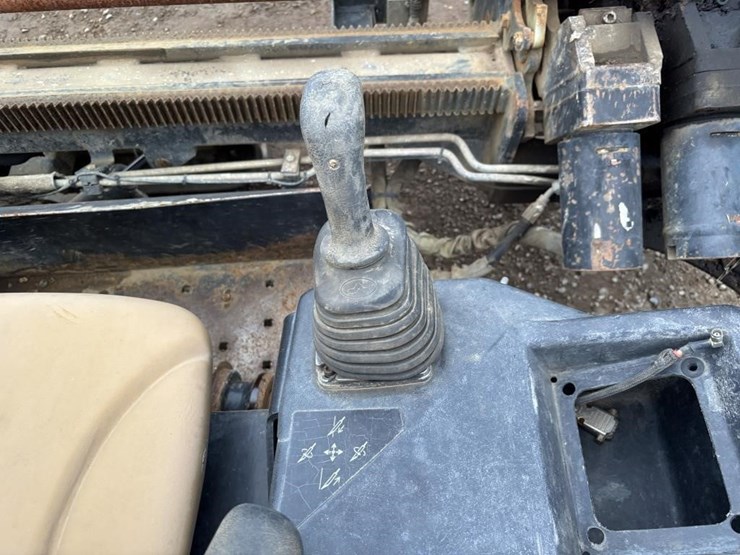 ditch-witch-jt922-image-15