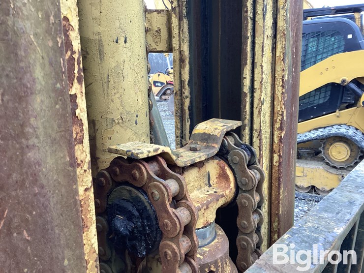 caterpillar-v80d-image-18