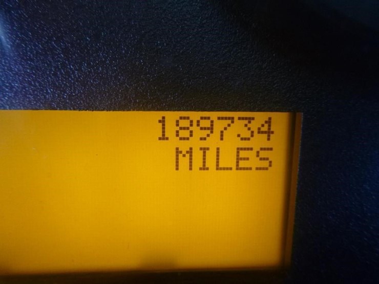 2014-international-durastar-4300-image-22