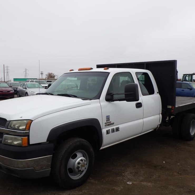 2003 CHEVROLET 3500