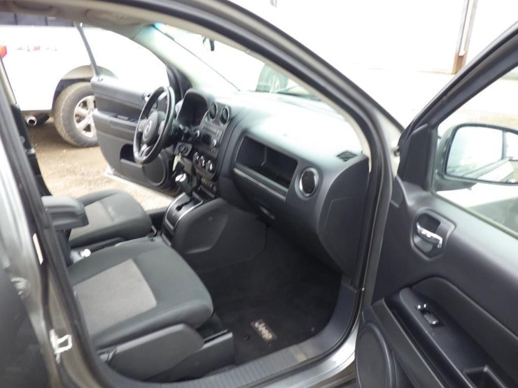 jeep-compass-image-6