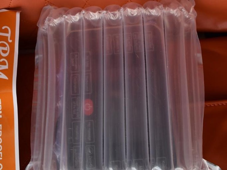 tpm-tpm-z69-ergoflow-massage-chair,-orange/white,-8-modes,-heat-therapy-image-15