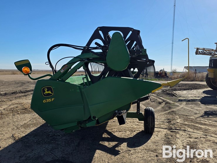 john-deere-635f-image-4