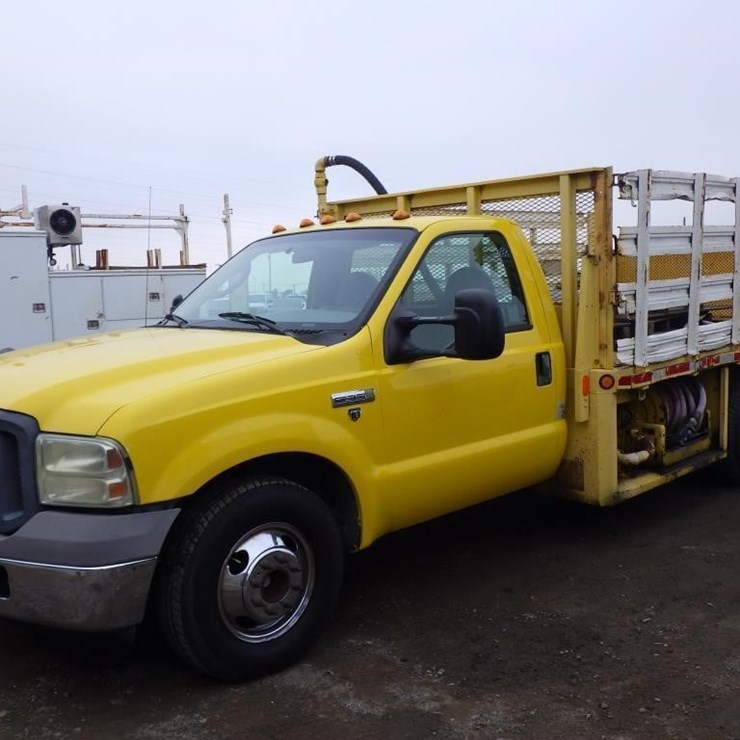 2005 FORD F350