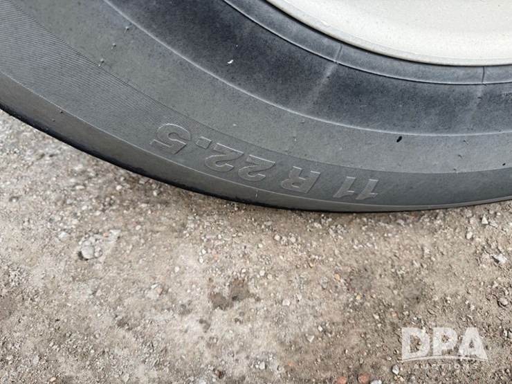 2016-timpte-grain-trailer-image-53