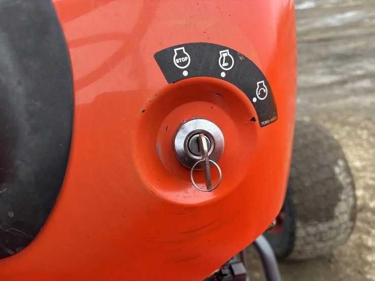 kubota-l4701d-image-25