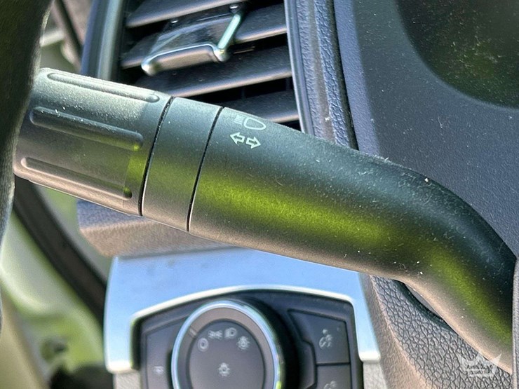 2018-ford-explore-awd-suv-image-15