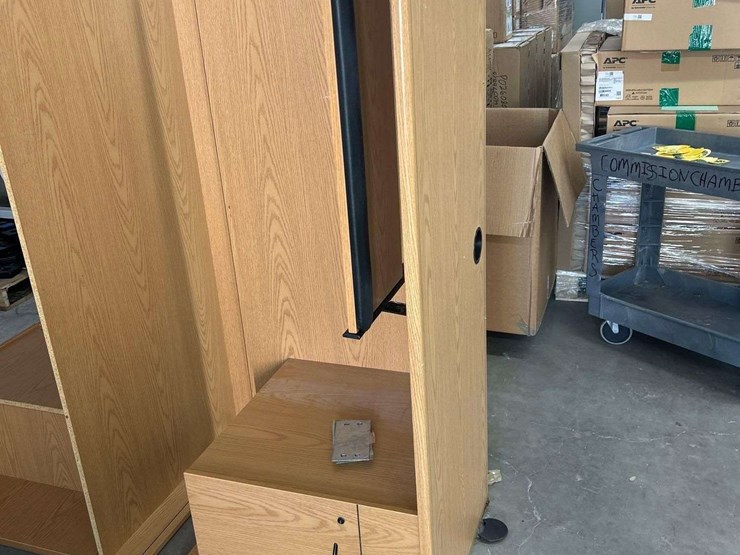 two-piece-office-desk-image-7