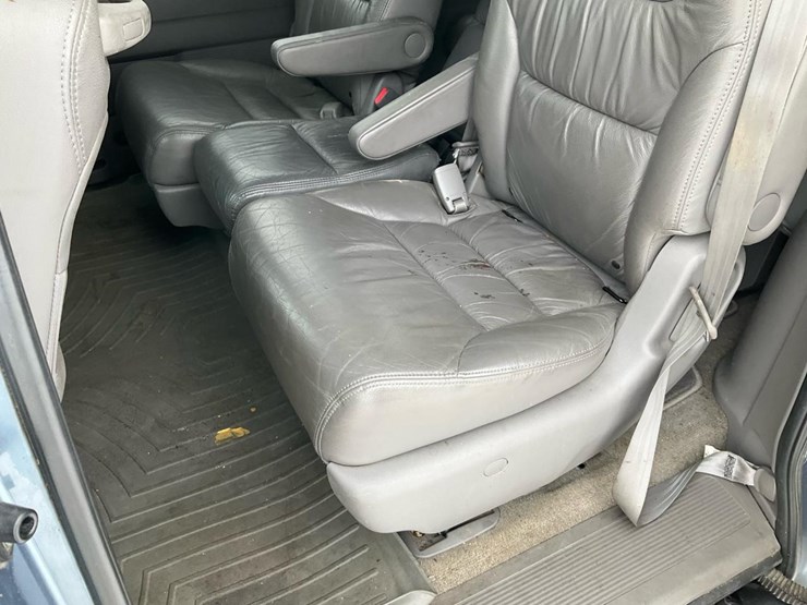 2010-honda-odyssey-touring-image-67