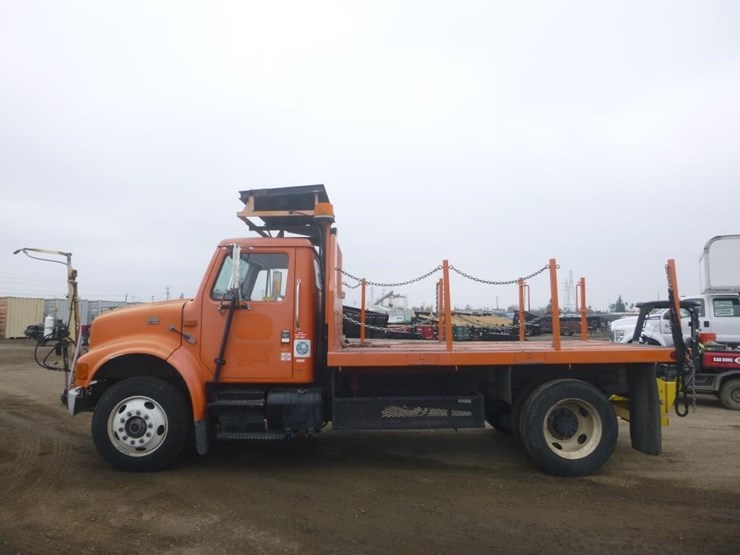 international-4900-image-5