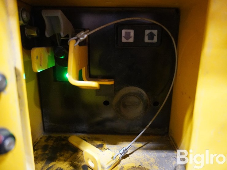 2022-volvo-l60h-image-11