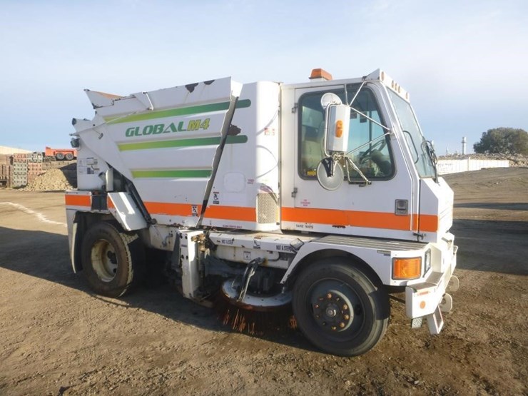 2013-global-m4-sweeper-image-2