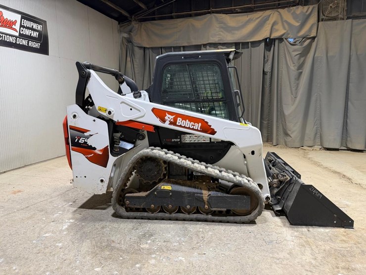 bobcat-t64-image-6