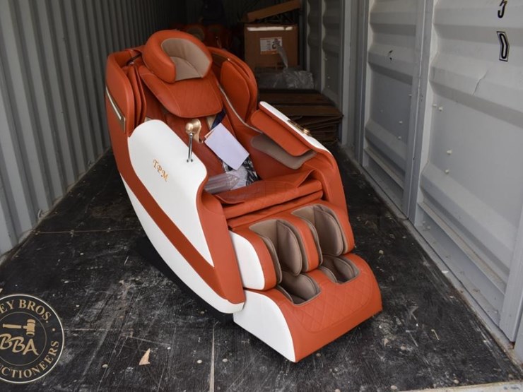 tpm-tpm-4520-full-body-massage-chair,-orange/white,-usb-port,-built-in-control-image-1