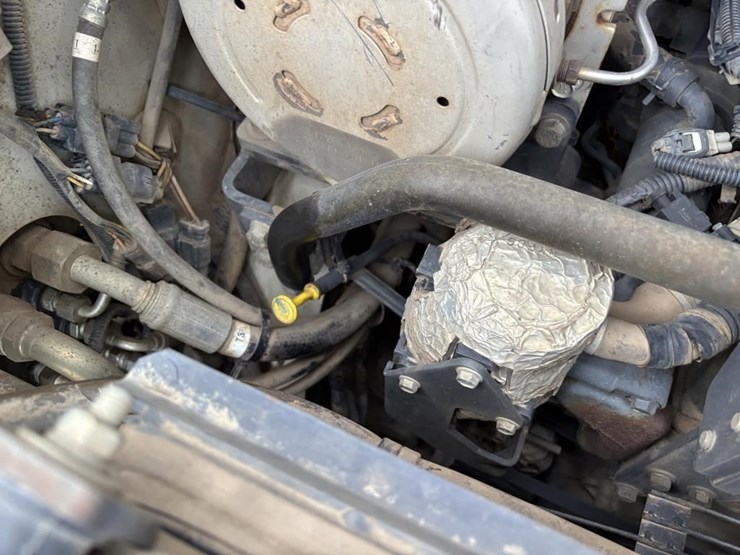 2016-takeuchi-tl8-image-36