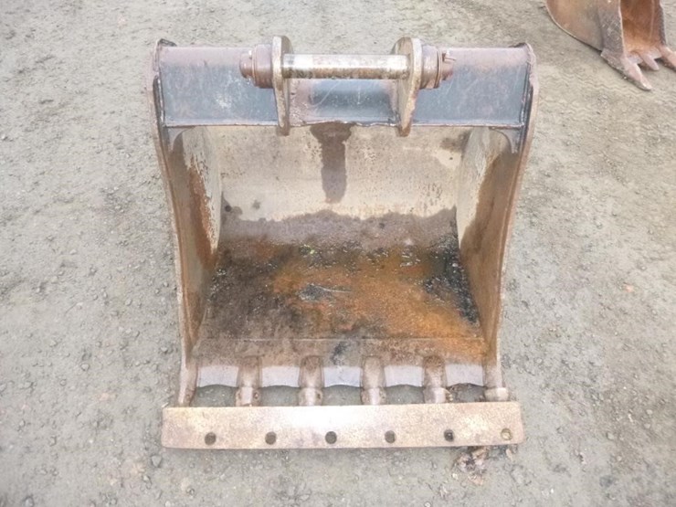 caterpillar-36-image-5