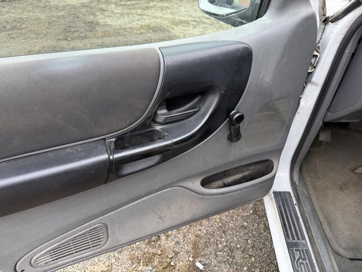 2005-ford-ranger-image-10