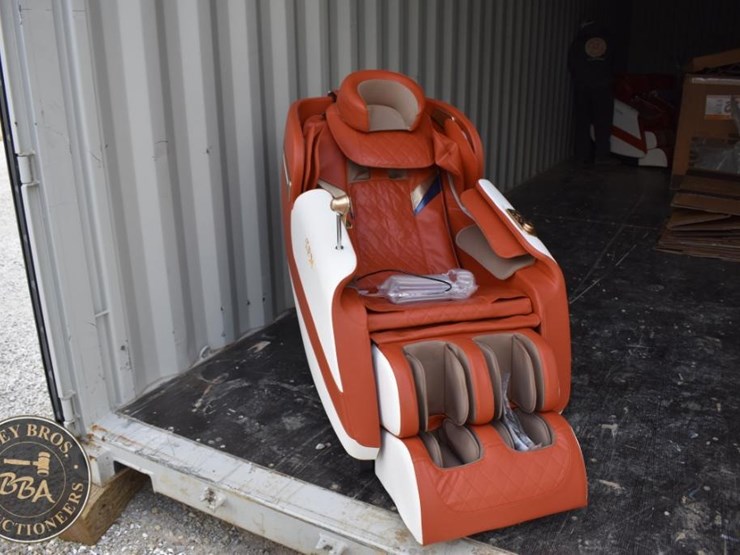 tpm-z69-massage-chair,-full-body-air-pressure,-zero-gravity,-heating-function-image-1