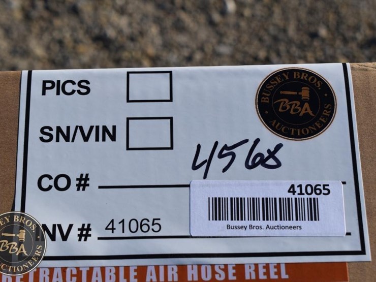 landhonor-retractable-air-hose-reel-image-7