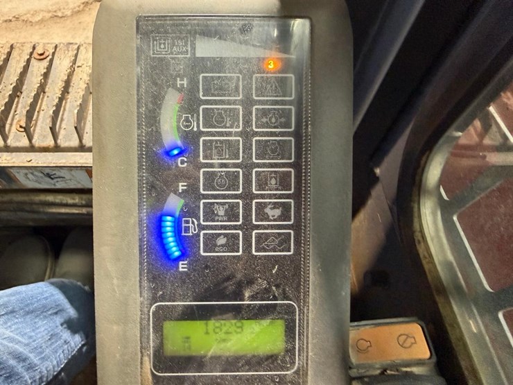 takeuchi-tl8-image-27