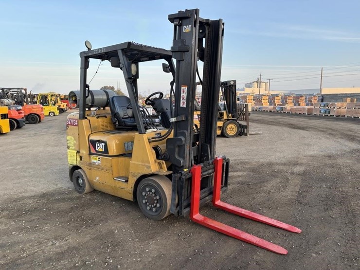 caterpillar-gc35k-image-2