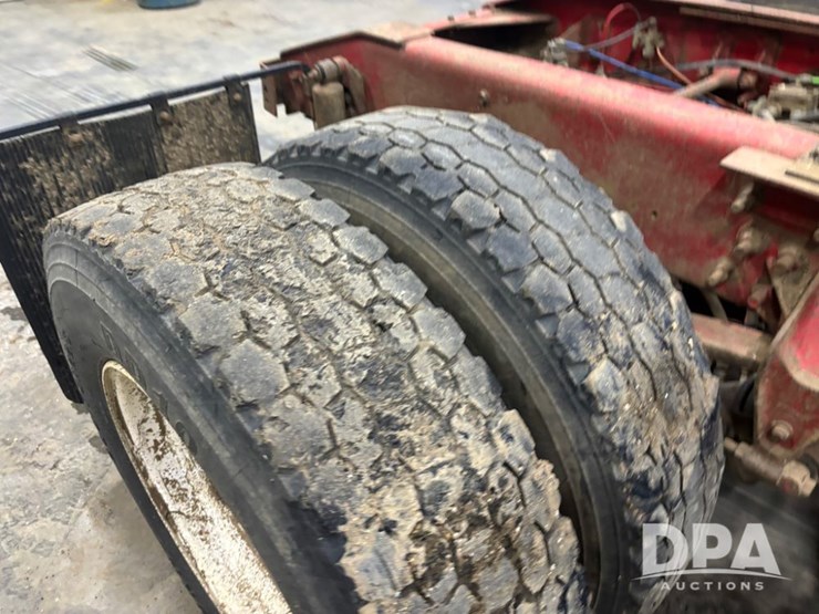 international-9900i-image-54