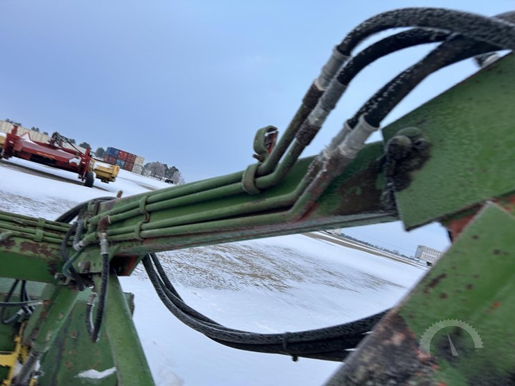 john-deere-loader-image-17