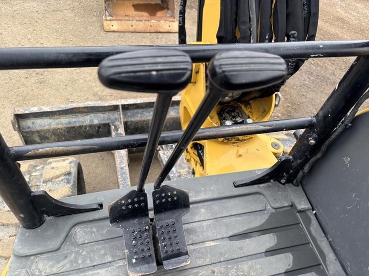 caterpillar-305.5e2-cr-image-28