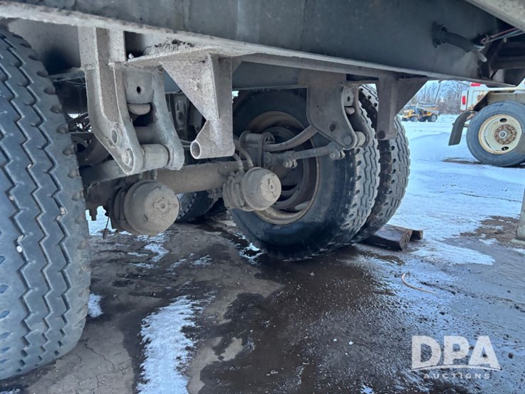 2012-merritt-grain-trailer-image-21