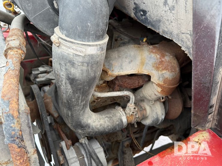 massey-ferguson-7500-image-14