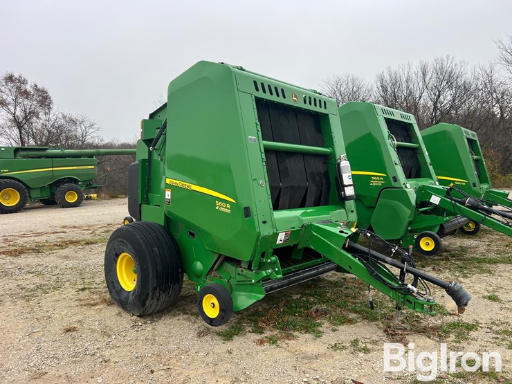 john-deere-560r-image-3