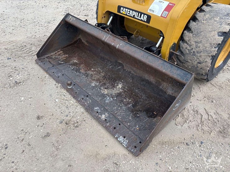 caterpillar-262c-image-7