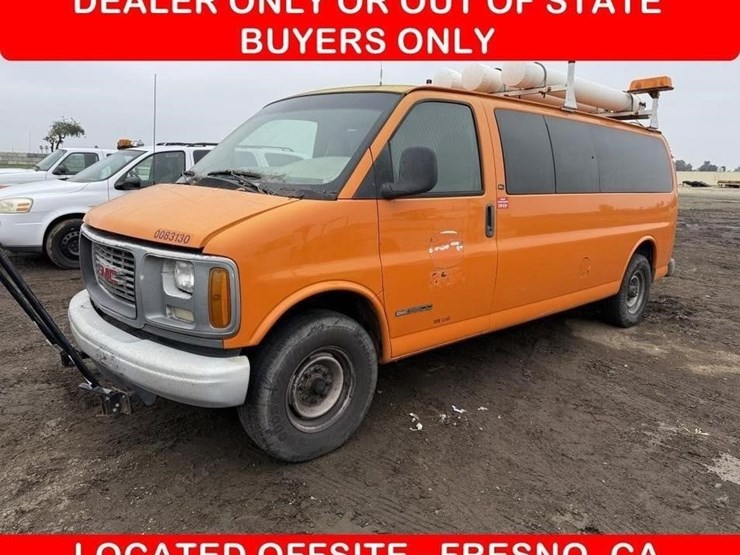 2000-gmc-3500-image-1