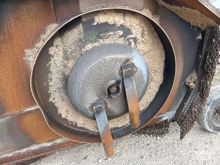 pull-behind-batwing-rotary-brush-cutter-attachment-image-10