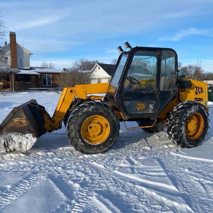JCB 526