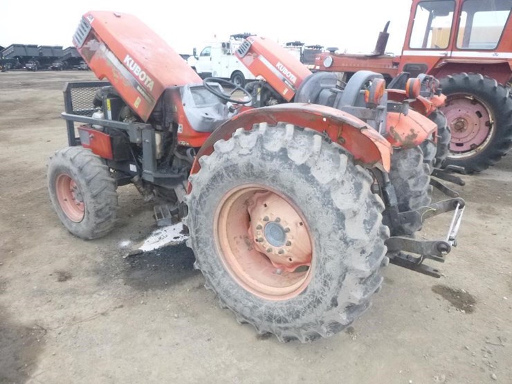 kubota-m8200-image-4