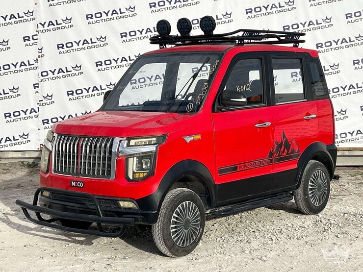 2024-meco-m-y-4-passenger-electric-car-image-1