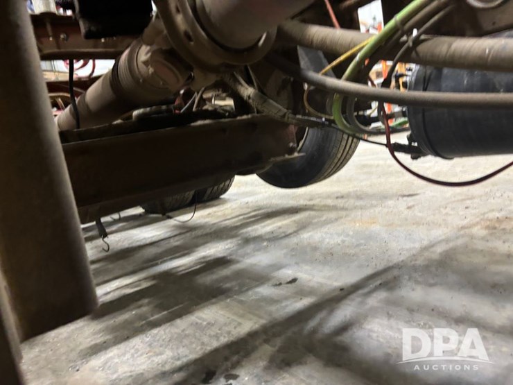 international-9900i-image-52